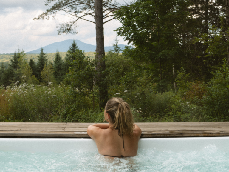Spa-nature-sejour-bien-etre-et-yoga-Estrie-vue-mont-Ham